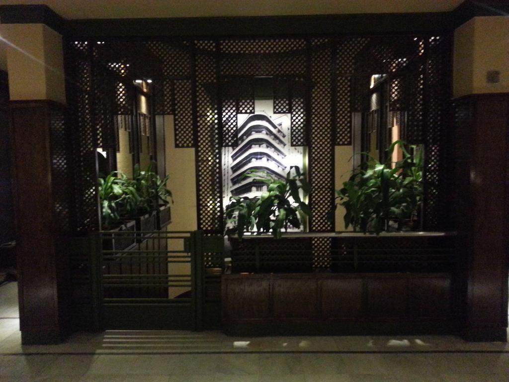 ホテル Carlton Downtown カイロ エクステリア 写真